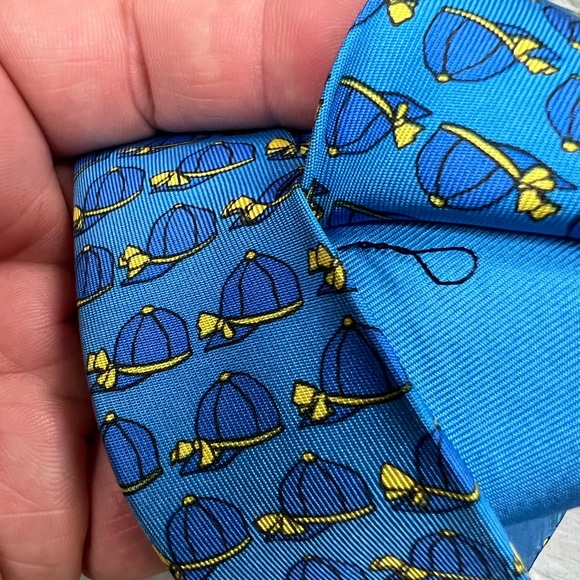 Hermes Paris 684 OA Blue & Gold Jockey Hat Pattern Tie - Picture 6 of 7